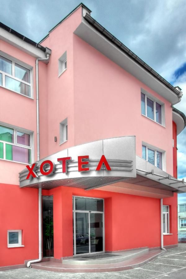 Отель Family Hotel Mania Стара-Загора-4