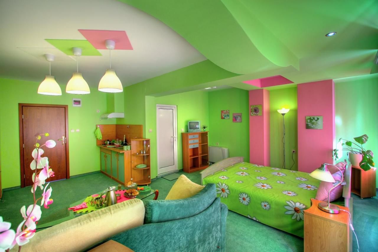 Отель Family Hotel Mania Стара-Загора