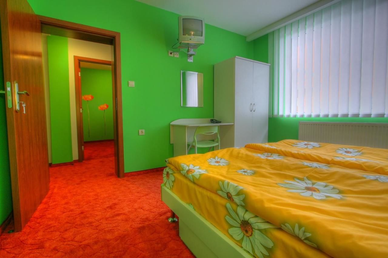 Отель Family Hotel Mania Стара-Загора